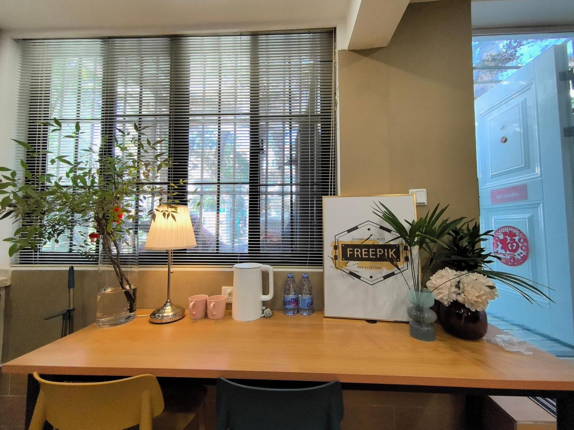 Appartement Hills & Zinn Changle Road Near Line1 & Line12 South Shanxi Rd *